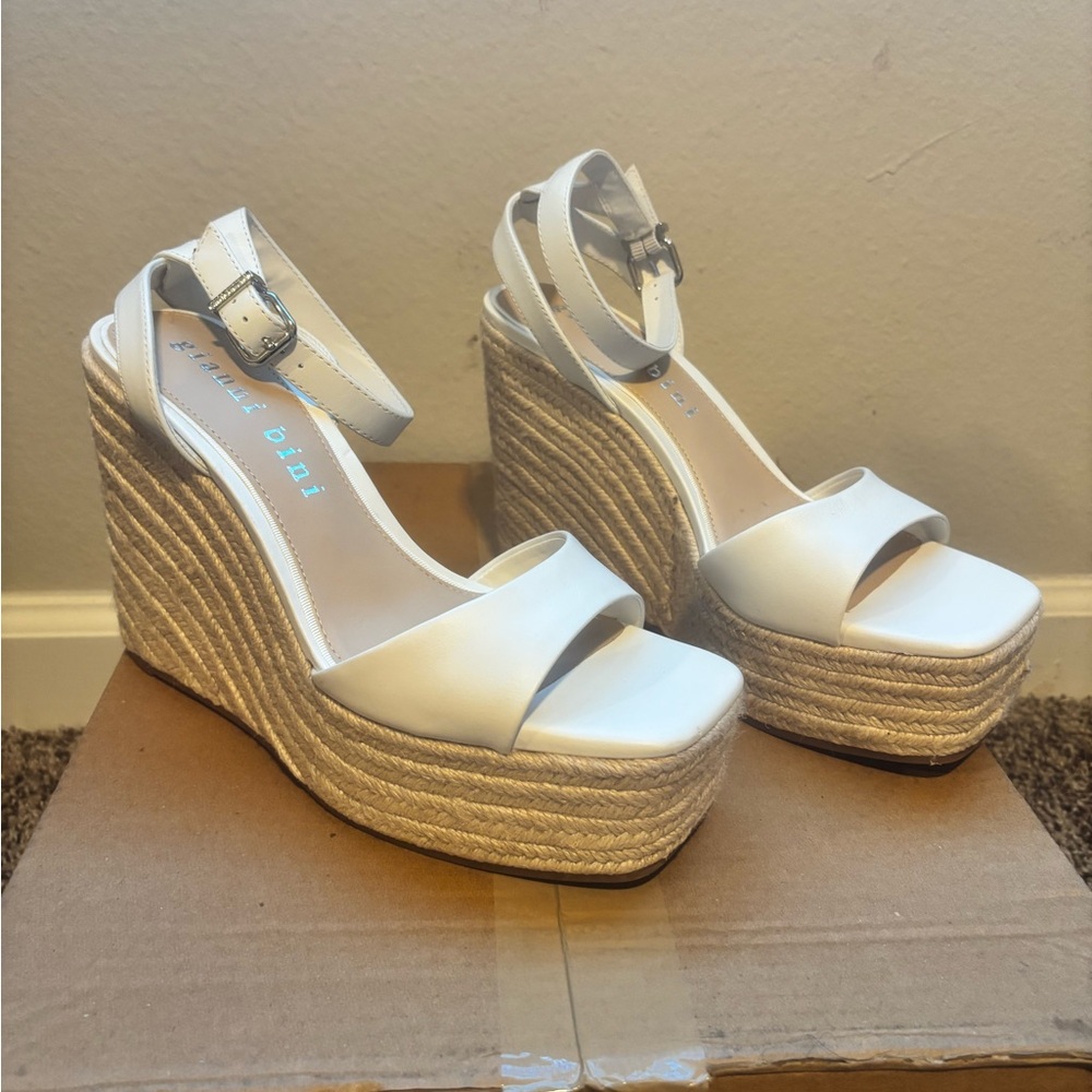 Gianni Bini White Wedge Espadrilles